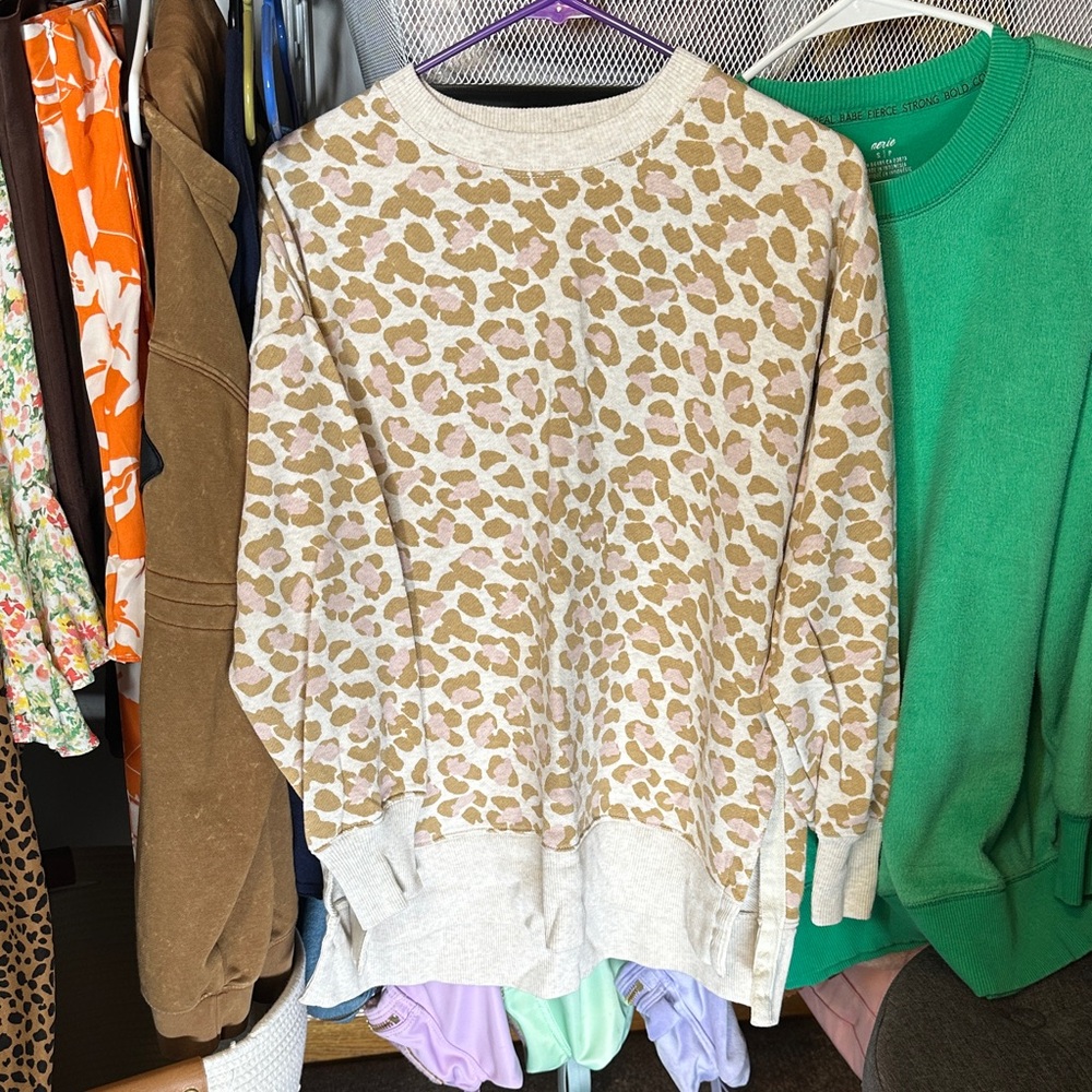 Aerie Leopard Print Crew Neck Sweater - Cream and Tan